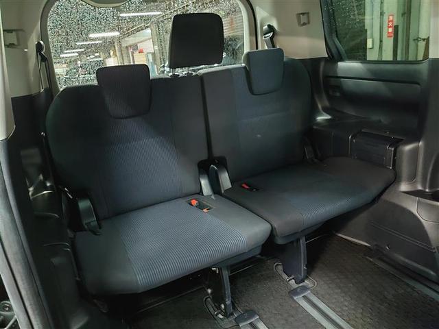 ノア ハイブリッドＸ　ＴＳＳ　両側電動ドア　Ｂカメラ　フルフラット　１オーナー　ＤＶＤ再生可　横滑り防止　エアバック　オートエアコン　リアクーラー　パワーウィンドウ　メモリ－ナビ　ＡＷ　ＬＥＤヘッド　クルコン　キーフリー（23枚目）