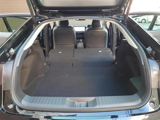 プリウス Ｚ　リアカメラ　プリクラッシュ　ＰＷシート　１オーナ　ＡＣ１００Ｖ電源　ＬＥＤランプ　オートクルーズ　アルミホイール　ドライブレコーダ　ＡＣ　運転席エアバッグ　横滑り防止装置　ＥＴＣ付　盗難防止システム（24枚目）