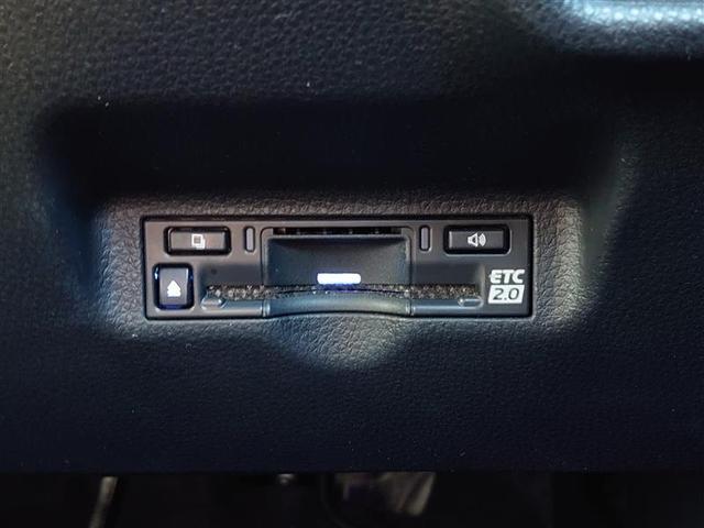 シエンタ ハイブリッドZ カーテンエアバック 地デジフルセグ アクティブクルーズコントロール AC100V給電機能 盗難防止システム 横滑り防止機能 ETC装備 TV・ナビ フルフラット LEDライト キーフリー エアコン(10枚目)