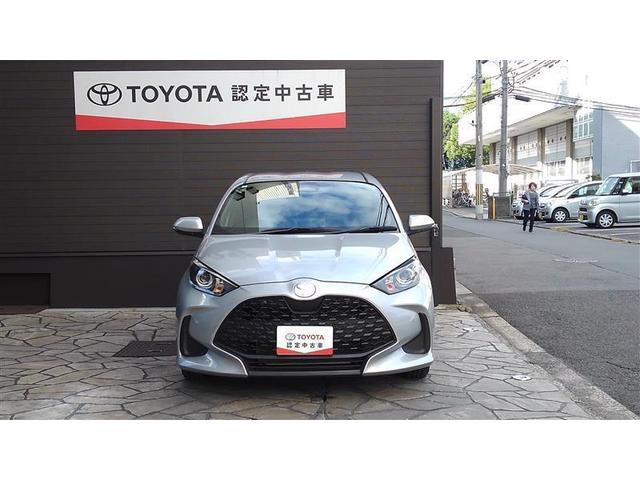 ヤリス ハイブリッドX パワーステアリング 助手席エアバッグ サイドエアバッグ ABS ESC エアコン 盗難防止システム オートクルーズコントロール 衝突被害軽減システム ETC ワンオーナー ミュージックプレイヤー接続可(3枚目)