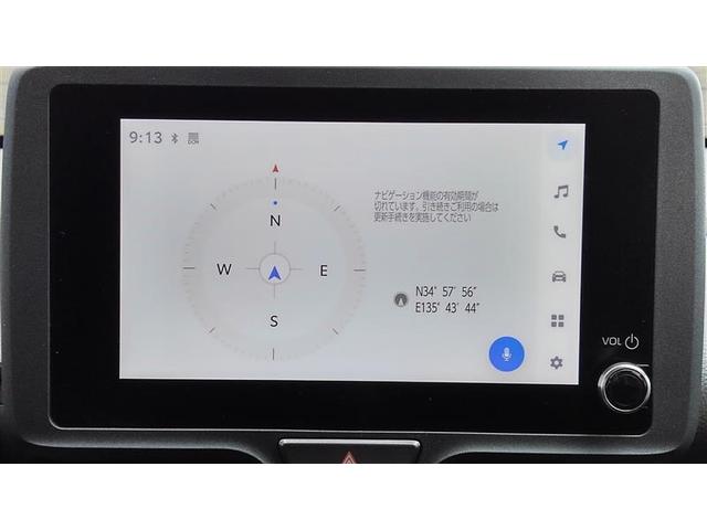 ヤリス ハイブリッドX パワーステアリング 助手席エアバッグ サイドエアバッグ ABS ESC エアコン 盗難防止システム オートクルーズコントロール 衝突被害軽減システム ETC ワンオーナー ミュージックプレイヤー接続可(7枚目)