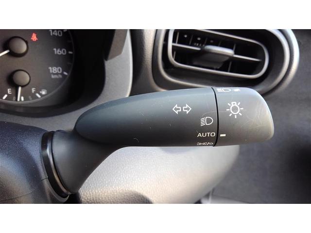 ヤリス ハイブリッドX パワーステアリング 助手席エアバッグ サイドエアバッグ ABS ESC エアコン 盗難防止システム オートクルーズコントロール 衝突被害軽減システム ETC ワンオーナー ミュージックプレイヤー接続可(15枚目)