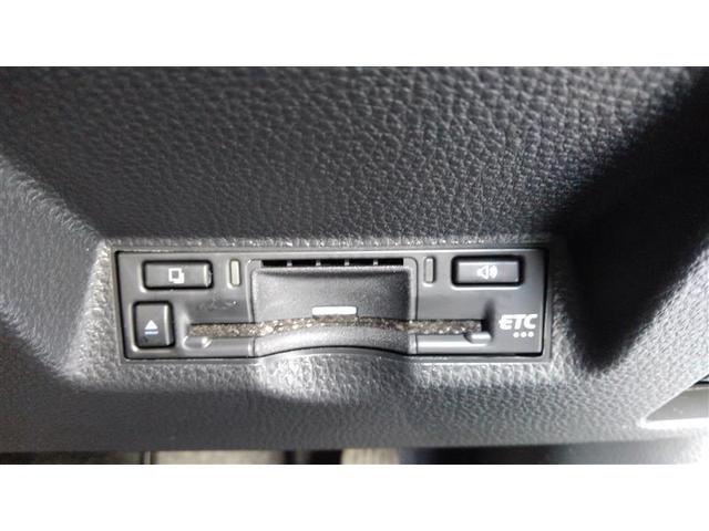 ヤリス ハイブリッドX パワーステアリング 助手席エアバッグ サイドエアバッグ ABS ESC エアコン 盗難防止システム オートクルーズコントロール 衝突被害軽減システム ETC ワンオーナー ミュージックプレイヤー接続可(19枚目)