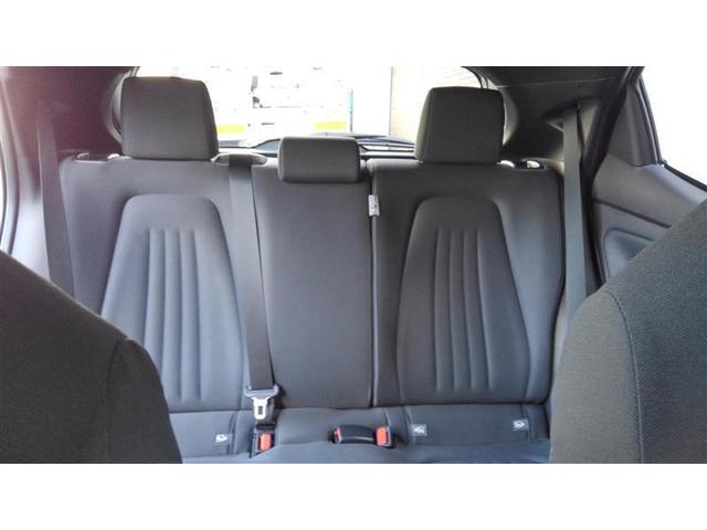 ヤリス ハイブリッドX パワーステアリング 助手席エアバッグ サイドエアバッグ ABS ESC エアコン 盗難防止システム オートクルーズコントロール 衝突被害軽減システム ETC ワンオーナー ミュージックプレイヤー接続可(23枚目)