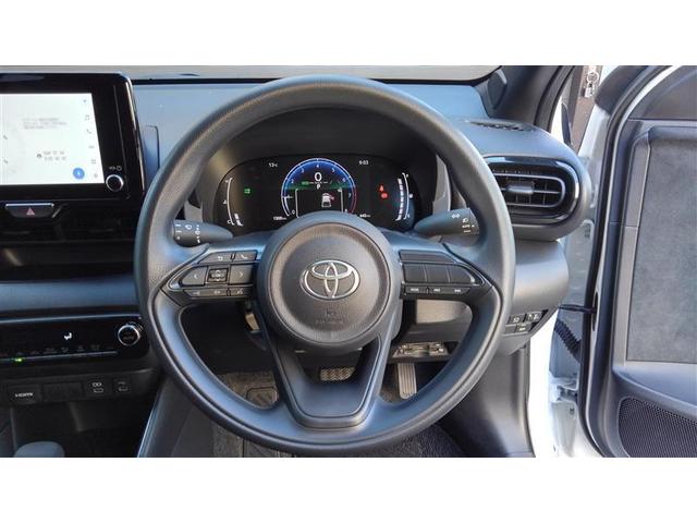 ヤリス G バックモニタ- 誤発進抑制機能 地デジフルセグTV アルミ ドライブレコーダ 1オーナー車 スマートキー 盗難防止装置 TV 横滑り防止機能 キーレス ETC オートエアコン ABS 運転席エアバック(18枚目)