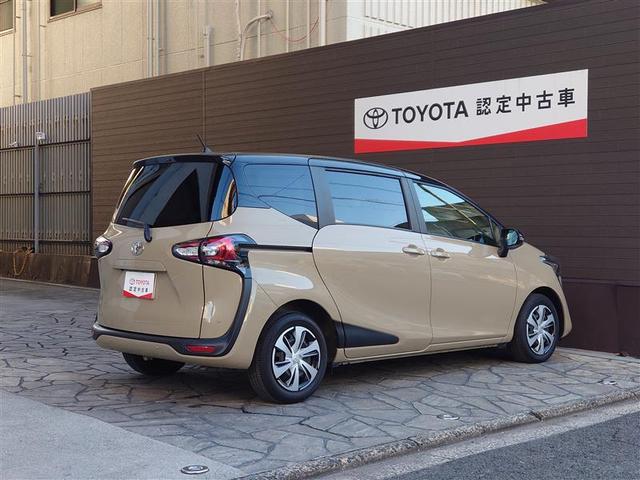 シエンタ ファンベースＧ　クエロ　バックモニター　ワンセグ　ＬＥＤライト　スマートキー　ミュージックプレイヤー接続可　横滑り防止装置　オートエアコン　ＥＴＣ　Ｗエアバック　パワーウィンドウ　盗難防止装置　メモリーナビ　ナビ＆ＴＶ（7枚目）