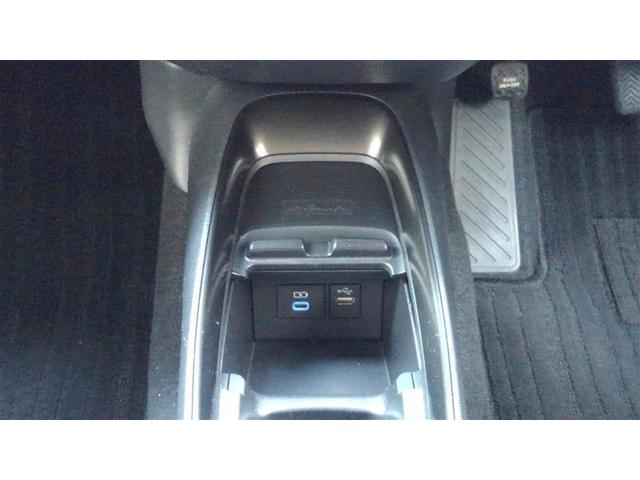 アクア Ｚ　クルコン　１オーナー　フルセグ　Ｂカメ　横滑り防止装置　盗難防止システム　スマートキー　ＥＴＣ　ＡＣ１００Ｖ電源　ＡＷ　ミュージックプレイヤー接続可　メモリーナビ　オートエアコン　キーレスエントリー（16枚目）