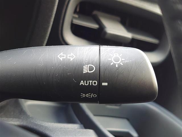 シエンタ ハイブリッドＺ　ＴＳＳ　ワンオーナ　フルフラットシート　エアバック　アルミ　キーレスエントリー　ナビＴＶ　イモビライザー　バックモニター　ＬＥＤヘッドライト　ＥＴＣ車載器　横滑り防止　スマートキー　オートエアコン（23枚目）