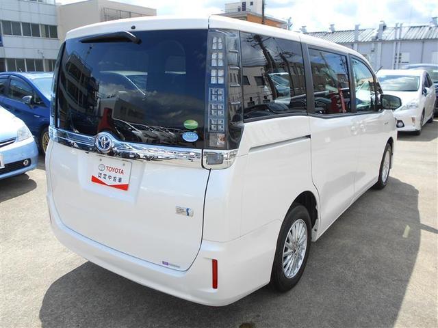 ハイブリッドV トヨタ認定中古車 リアモニタ Bモニタ メモリナビ 記録簿 Wエアコン クルーズコントロール LEDヘッド AW 地デジ ETC CD 3列シート DVD ABS キーフリ スマ-トキ- ナビ・TV(4枚目)