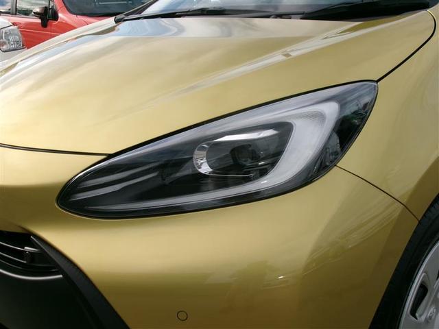 アクア Ｘ　トヨタ認定中古車　踏み間違い防止　１００Ｖ　点検記録簿　ＬＥＤヘッドライト　スマートキー　横滑り防止機能　キーレスエントリー　オートクルーズ　オートエアコン　元試乗車　ＥＴＣ　カーテンエアバッグ（15枚目）