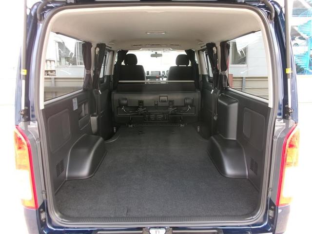 ハイエースバン ロングスーパーGL トヨタ認定中古車 パワーウィンドゥ オ-トエアコン ETC パワステ キ-レス 4WD SDナビ バックモニター 運転席エアバック ABS アルミホイール スマートキープッシュスタート フルセグテレビ(14枚目)