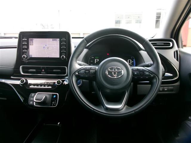 アクア G トヨタ認定中古車 VSC アルミ 衝突軽減ブレーキ メモリナビ バックモニター LED クルーズコントロール スマートキー ETC車載器 AC100V ナビ パワーウィンドウ サイドエアバック PS(4枚目)