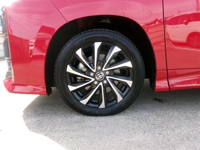 ノア ハイブリッドＳ－Ｚ　トヨタ認定中古車　横滑り防止機能　クルーズコントロール　コネクティッドナビ　フルセグＴＶ　後席モニター　両側電動ドア　ＬＥＤヘッドランプ　バックモニター　３列シート　ＥＴＣ付き　ＡＢＳ　ＡＣ１００Ｖ（16枚目）