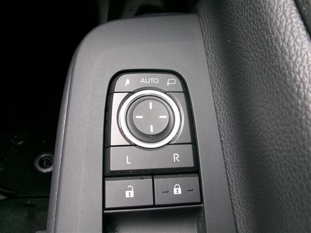 プリウス Z トヨタ認定中古車 バックモニター プリクラッシュ 運転席パワーシート AC100V電源 LEDヘッドランプ オートクルーズ アルミホイール ドライブレコーダ 横滑り防止装置 ETC付 フルセグTV(34枚目)