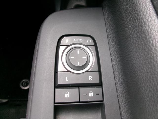 プリウス Z トヨタ認定中古車 リアカメラ プリクラッシュ PWシート コネクティッドナビ AC100V電源 LEDランプ ナビ・TV オートクルーズ アルミホイール ドライブレコーダ 横滑り防止装置 ETC付(34枚目)