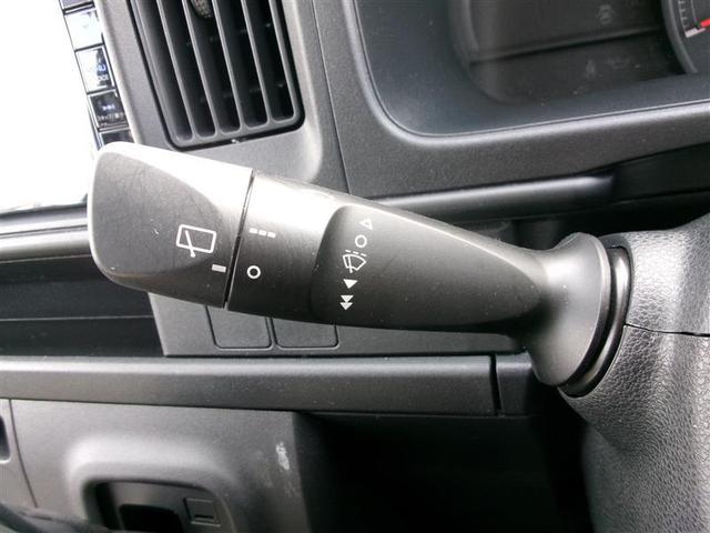 ハイゼットカーゴ スペシャル　ロングラン保証付き車両　アイドルストップ　ＥＴＣ装着車　Ｗエアバック　フルセグ　ＡＢＳ付き　エアバック　パワステ　エアコン付　Ｂカメラ　ナビＴＶ　ドラレコ付き　メモリーナビ　ＤＶＤ再生可（23枚目）