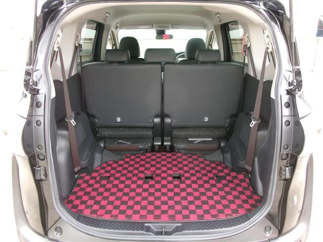 シエンタ Ｇ　クエロ　トヨタ認定中古車　軽減ブレーキ　両側自動ドア　Ｉストップ　後カメラ　デュアルエアバック　パワーウィンドウ　フルオートエアコン　ＤＶＤ再生可　ＬＥＤヘッド　ナビ＆ＴＶ　スマキー　ＶＳＣ　３列　キーレス（11枚目）