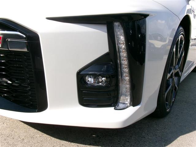 プリウスＰＨＶ Ｓ　ＧＲスポーツ　トヨタ認定中古車　ドラレコ　クルーズコントロール　ＤＶＤ再生　サイドエアバッグ　ＳＤナビ　フルセグＴＶ　地デジ　ＥＴＣ　ＬＥＤヘッドライト　オ－トエアコン　横滑り防止装置　キーレス　アルミホイール（14枚目）