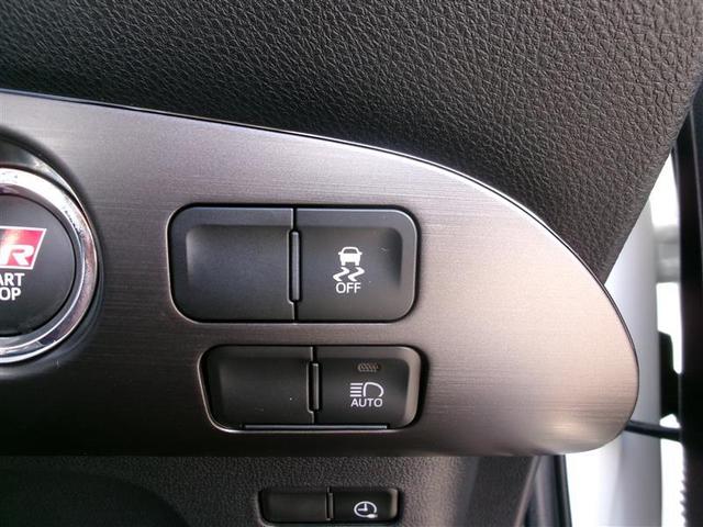 プリウスＰＨＶ Ｓ　ＧＲスポーツ　トヨタ認定中古車　ドラレコ　クルーズコントロール　ＤＶＤ再生　サイドエアバッグ　ＳＤナビ　フルセグＴＶ　地デジ　ＥＴＣ　ＬＥＤヘッドライト　オ－トエアコン　横滑り防止装置　キーレス　アルミホイール（26枚目）