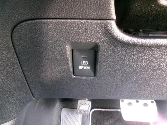 プリウスＰＨＶ Ｓ　ＧＲスポーツ　トヨタ認定中古車　ドラレコ　クルーズコントロール　ＤＶＤ再生　サイドエアバッグ　ＳＤナビ　フルセグＴＶ　地デジ　ＥＴＣ　ＬＥＤヘッドライト　オ－トエアコン　横滑り防止装置　キーレス　アルミホイール（28枚目）