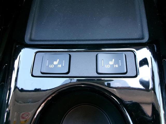 プリウスＰＨＶ Ｓ　ＧＲスポーツ　トヨタ認定中古車　ドラレコ　クルーズコントロール　ＤＶＤ再生　サイドエアバッグ　ＳＤナビ　フルセグＴＶ　地デジ　ＥＴＣ　ＬＥＤヘッドライト　オ－トエアコン　横滑り防止装置　キーレス　アルミホイール（29枚目）