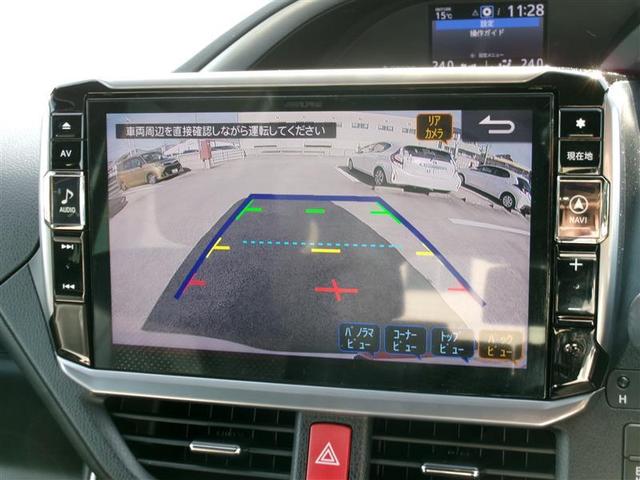 ヴォクシー ＺＳ　煌ＩＩＩ　トヨタ認定中古車　プリクラッシュ　スマートキ　アイスト　ＤＶＤ再生機能　横滑り防止装置　ナビＴＶ　アルミ　三列シート　ＷＡＣ　オートエアコン　キーレス　ＥＴＣ装備　メモリーナビ　クルコン　ＡＢＳ（6枚目）