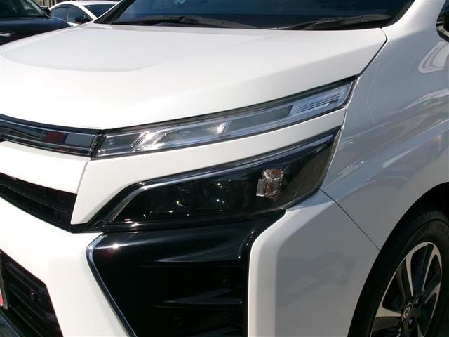 ヴォクシー ＺＳ　煌ＩＩＩ　トヨタ認定中古車　プリクラッシュ　スマートキ　アイスト　ＤＶＤ再生機能　横滑り防止装置　ナビＴＶ　アルミ　三列シート　ＷＡＣ　オートエアコン　キーレス　ＥＴＣ装備　メモリーナビ　クルコン　ＡＢＳ（14枚目）