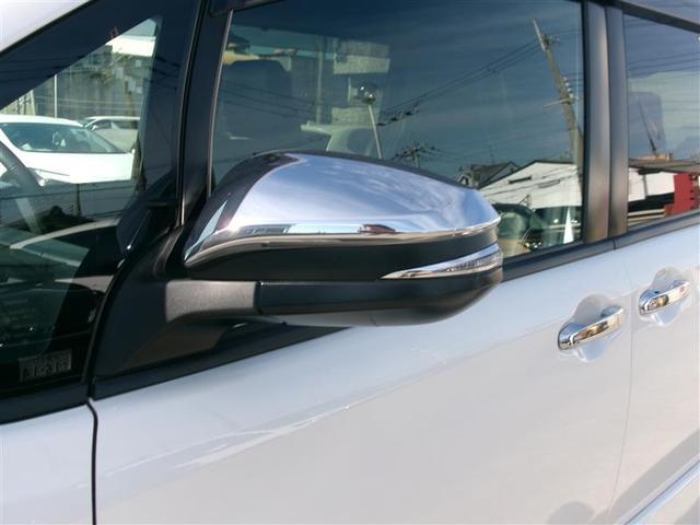 ヴォクシー ＺＳ　煌ＩＩＩ　トヨタ認定中古車　プリクラッシュ　スマートキ　アイスト　ＤＶＤ再生機能　横滑り防止装置　ナビＴＶ　アルミ　三列シート　ＷＡＣ　オートエアコン　キーレス　ＥＴＣ装備　メモリーナビ　クルコン　ＡＢＳ（17枚目）