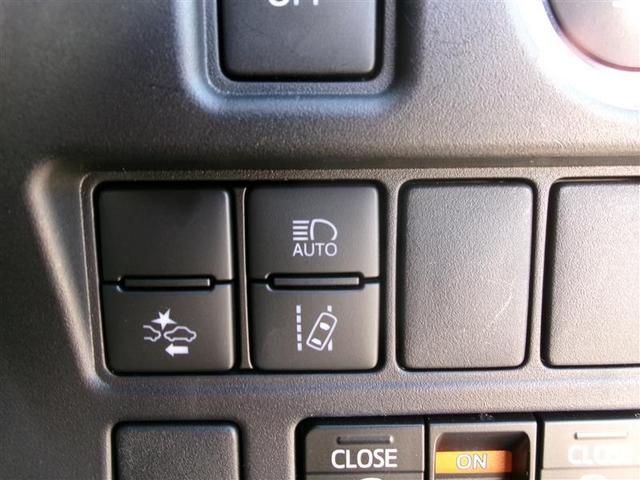 ヴォクシー ＺＳ　煌ＩＩＩ　トヨタ認定中古車　プリクラッシュ　スマートキ　アイスト　ＤＶＤ再生機能　横滑り防止装置　ナビＴＶ　アルミ　三列シート　ＷＡＣ　オートエアコン　キーレス　ＥＴＣ装備　メモリーナビ　クルコン　ＡＢＳ（29枚目）