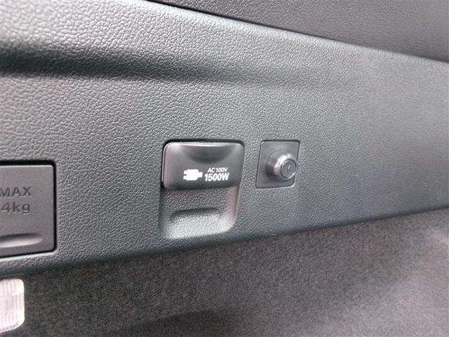 プリウス Ａ　トヨタ認定中古車　ＡＣ１００Ｖ　衝突軽減ブレーキシステム　Ｂモニタ　記録簿有　ＬＥＤヘッド　クルーズコントロール　スマートキー　Ｐシート　ＥＴＣ　アルミホイル　オートエアコン　ＳＲＳ　ＡＢＳ　ＶＳＣ（13枚目）