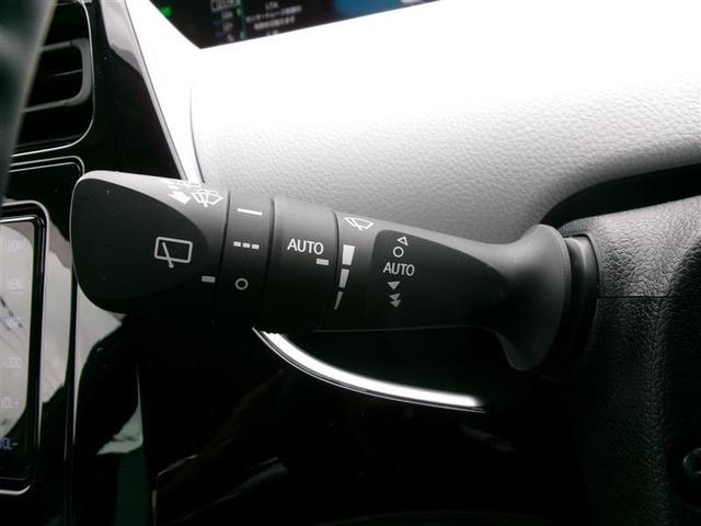 プリウス Ａ　トヨタ認定中古車　ＡＣ１００Ｖ　衝突軽減ブレーキシステム　Ｂモニタ　記録簿有　ＬＥＤヘッド　クルーズコントロール　スマートキー　Ｐシート　ＥＴＣ　アルミホイル　オートエアコン　ＳＲＳ　ＡＢＳ　ＶＳＣ（29枚目）