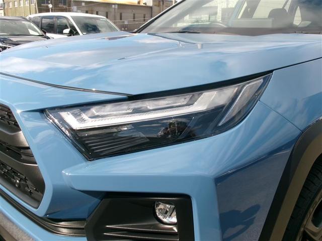RAV4 ハイブリッドアドベンチャー トヨタ認定中古車 LEDヘッドライト エアバッグ ABS 衝突軽減システム クルーズコントロール アルミホイール 横滑り防止 記録簿 キーレス ナビ ドライブレコーダー スマートキー Pシート(16枚目)