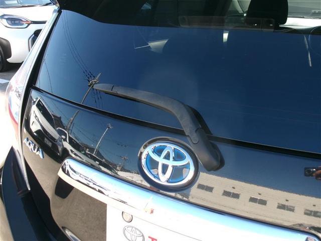 アクア Sスタイルブラック トヨタ認定中古車 バックモニタ- 地デジフルセグ ナビTV LEDライト スマートキープッシュスタート ETC付き Wエアバッグ キーフリ SDナビゲーション 横滑り防止装置付き DVDプレーヤー(17枚目)