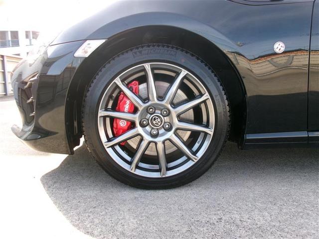 ８６ ＧＴリミテッド　ハイパフォーマンスパッケージ　トヨタ認定中古車　ＬＥＤライト　ナビＴＶ　記録簿　Ｂカメラ　キーフリー　クルコン　ＥＴＣ　ＤＶＤ　横滑り防止装置　エアバッグ　ＳＤナビ　アルミホイール　パワーウインドウ　インテリキー　地デジＴＶ（12枚目）