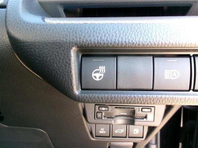 プリウス Ｚ　トヨタ認定中古車　リアカメラ　プリクラッシュ　ＰＷシート　コネクティッドナビ　ＡＣ１００Ｖ電源　ＬＥＤランプ　ナビ・ＴＶ　オートクルーズ　アルミホイール　ドライブレコーダ　横滑り防止装置　ＥＴＣ付（30枚目）