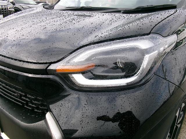 シエンタ ハイブリッドＺ　トヨタ認定中古車　ＴＳＳ　エアバック　アルミ　キーレスエントリー　ナビＴＶ　バックモニター　ＬＥＤヘッドライト　ＥＴＣ車載器　横滑り防止　スマートキー　オートエアコン　サイドエアバッグ　ＡＢＳ（14枚目）