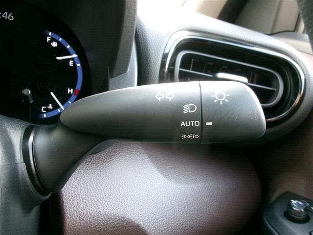 �I�[�g�w�b�h���C�g�́A���̖͂��邳�ɉ����ă��C�g�̃I���E�I�t�������ōs�Ȃ��܂��B�[��ꎞ��g���l���ȂǂŖ𗧂��܂��ˁB