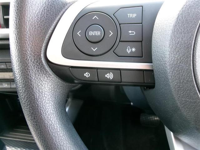 �X�e�A�����O�X�C�b�`�́A�n���h��������Ȃ���I�[�f�B�I����Ȃǂ��\�ł��B���s���̎����ړ����ŏ����ōςނ̂ň��S�ɂ��𗧂��܂��B