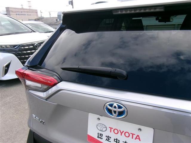 ＲＡＶ４ ハイブリッドＸ　トヨタ認定中古車　ＰＣＳ　ＤＶＤ再生機能　フルセグテレビ　エアコン　ＬＥＤ　横滑り防止装置　記録簿　Ｂカメ　ドライブレコーダー　カーテンエアバッグ　ナビＴＶ　ＥＴＣ車載器　クルーズコントロール　４ＷＤ（17枚目）