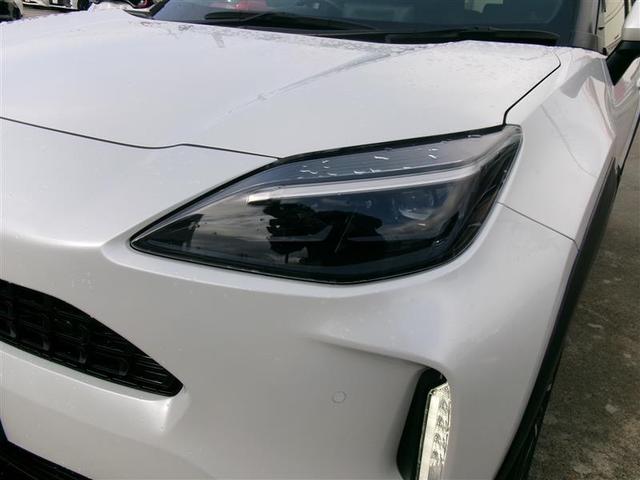 ヤリスクロス ハイブリッドＺ　トヨタ認定中古車　ドライブレコーダ　インテリジェントキー　アルミホイル　ＬＥＤライト　リアカメラ　クルーズコントロール　横滑り防止システム　ナビＴＶ　ＤＡナビ　電動シ－ト　オートエアコン　ＡＢＳ（14枚目）