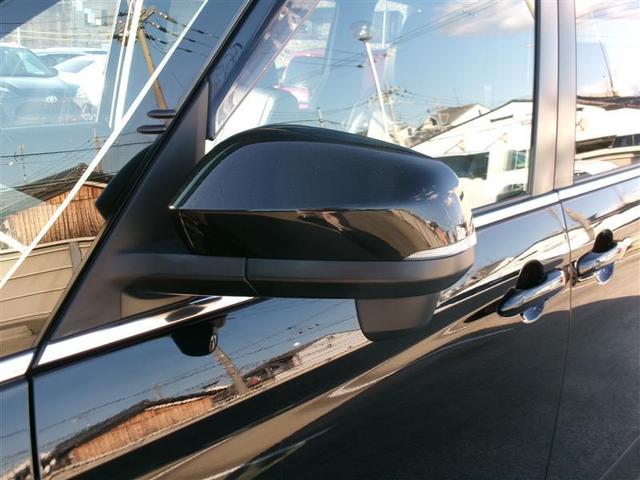 �^�[�������v�t���h�A�~���[�̓f�U�C�������łȂ��A���̃h���C�o�[����͂̕��s�҂ɂ��킩��Ղ����F�����\���ȑ����ł��B