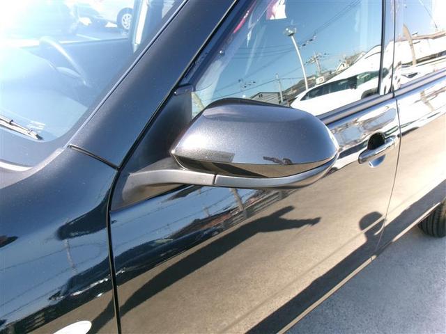 �^�[�������v�t���h�A�~���[�̓f�U�C�������łȂ��A���̃h���C�o�[����͂̕��s�҂ɂ��킩��Ղ����F�����\���ȑ����ł��B