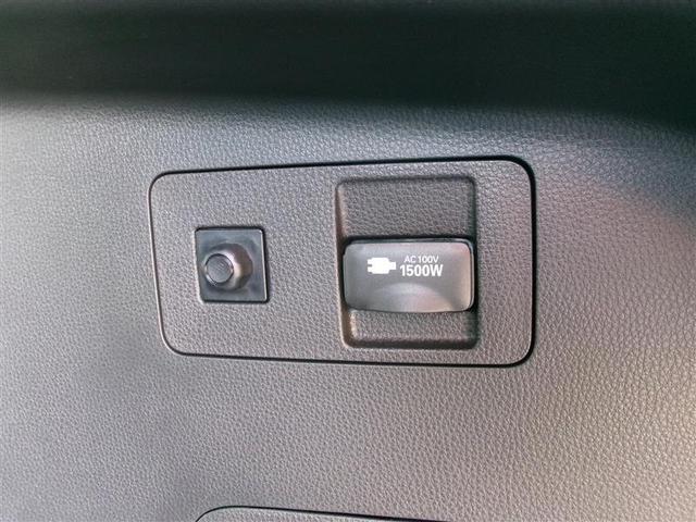 ハリアーハイブリッド Ｚ　レザーパッケージ　トヨタ認定中古車　パノラマムーンルーフ　整備記録簿　ＡＣ１００Ｖ　本革シート　ドラレコ　横滑り防止機能　コネクティッドナビ　フルセグＴＶ　前席電動シート　ＬＥＤヘッドライト　メディアプレイヤー接続（13枚目）