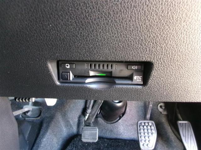 �d�s�b�ԍڊ�𑕔����Ă��܂��B�������H�̗��������X�g���X�Ȃ��ʍs�ł��܂��B��������Ƃ����r���g�C���^�C�v�ł���B