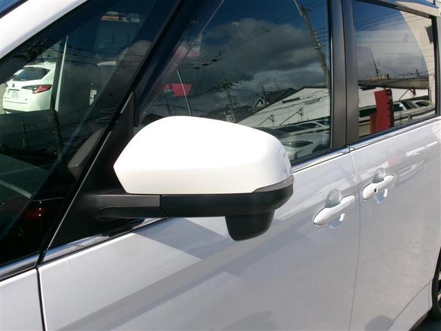 ノア ハイブリッドＳ－Ｚ　トヨタ認定中古車　スマートキ　助手席エアバッグ　クルコン　ＥＴＣ車載器　ＤＶＤ　ＬＥＤライト　メモリーナビ　パワステ　３列シート　Ｗエアコン　エアコン　横滑防止装置　ナビ＆ＴＶ　アルミホイール（18枚目）