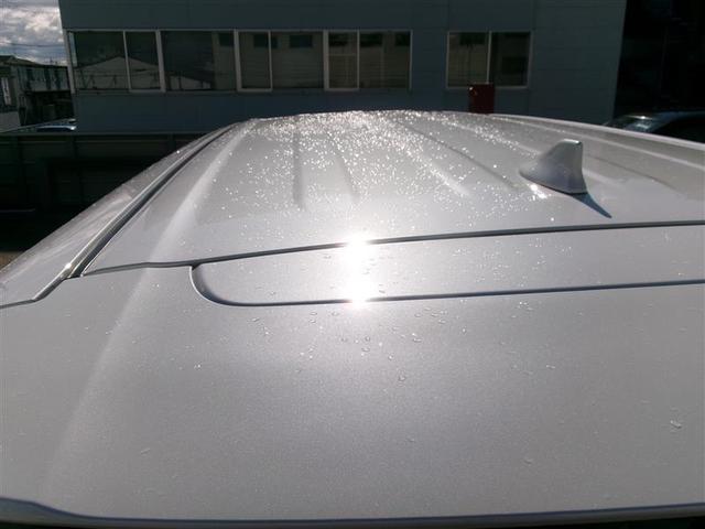 ノア ハイブリッドＳ－Ｚ　トヨタ認定中古車　スマートキ　助手席エアバッグ　クルコン　ＥＴＣ車載器　ＤＶＤ　ＬＥＤライト　メモリーナビ　パワステ　３列シート　Ｗエアコン　エアコン　横滑防止装置　ナビ＆ＴＶ　アルミホイール（20枚目）