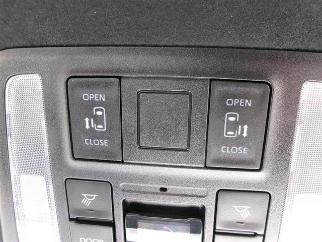 ノア ハイブリッドＳ－Ｚ　トヨタ認定中古車　スマートキ　助手席エアバッグ　クルコン　ＥＴＣ車載器　ＤＶＤ　ＬＥＤライト　メモリーナビ　パワステ　３列シート　Ｗエアコン　エアコン　横滑防止装置　ナビ＆ＴＶ　アルミホイール（23枚目）