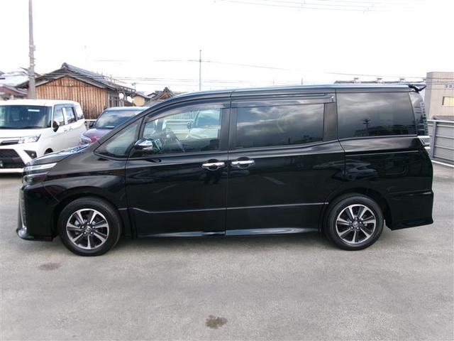 ヴォクシー ＺＳ　煌ＩＩＩ　トヨタ認定中古車　バックガイドモニタ　両側Ｐドア　ＡＷ　ＬＥＤライト　リアオートエアコン　スマートキープッシュスタート　ＤＶＤ再生可　ＥＴＣ装備　キーレス　オートエアコン　三列シート　ナビＴＶ（2枚目）