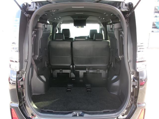 ヴォクシー ＺＳ　煌ＩＩＩ　トヨタ認定中古車　バックガイドモニタ　両側Ｐドア　ＡＷ　ＬＥＤライト　リアオートエアコン　スマートキープッシュスタート　ＤＶＤ再生可　ＥＴＣ装備　キーレス　オートエアコン　三列シート　ナビＴＶ（15枚目）