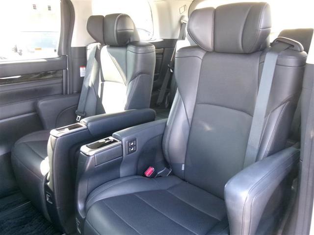 アルファードハイブリッド SR Cパッケージ トヨタ認定中古車 衝突軽減B アクティブクルーズコントロール フルセグテレビ DVDプレーヤー 本革シート AC100V電源 オートエアコン LED サイドエアバッグ 横滑り防止機能 Pシート(11枚目)